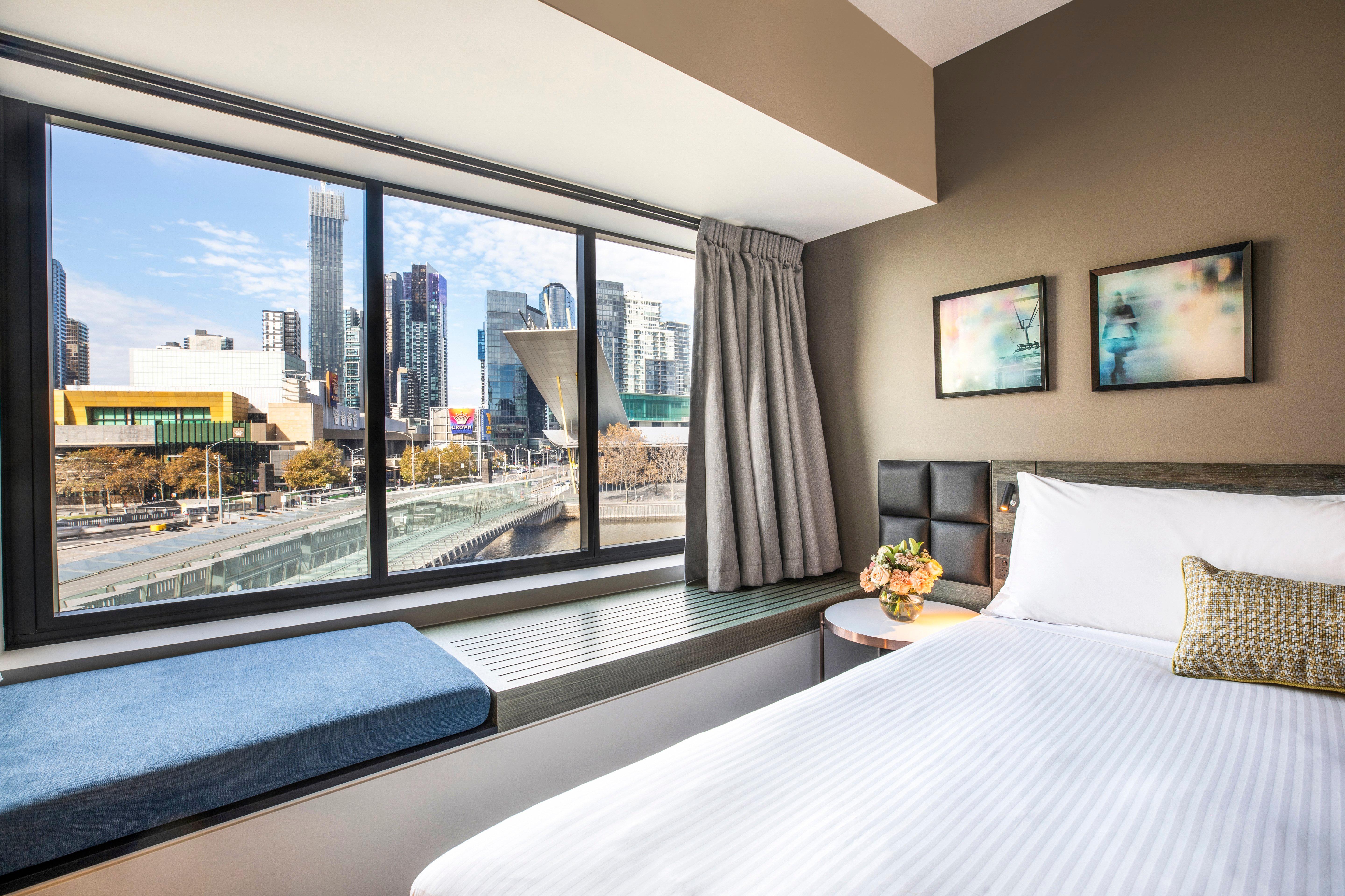Crowne Plaza Melbourne By Ihg Hotel Екстериор снимка