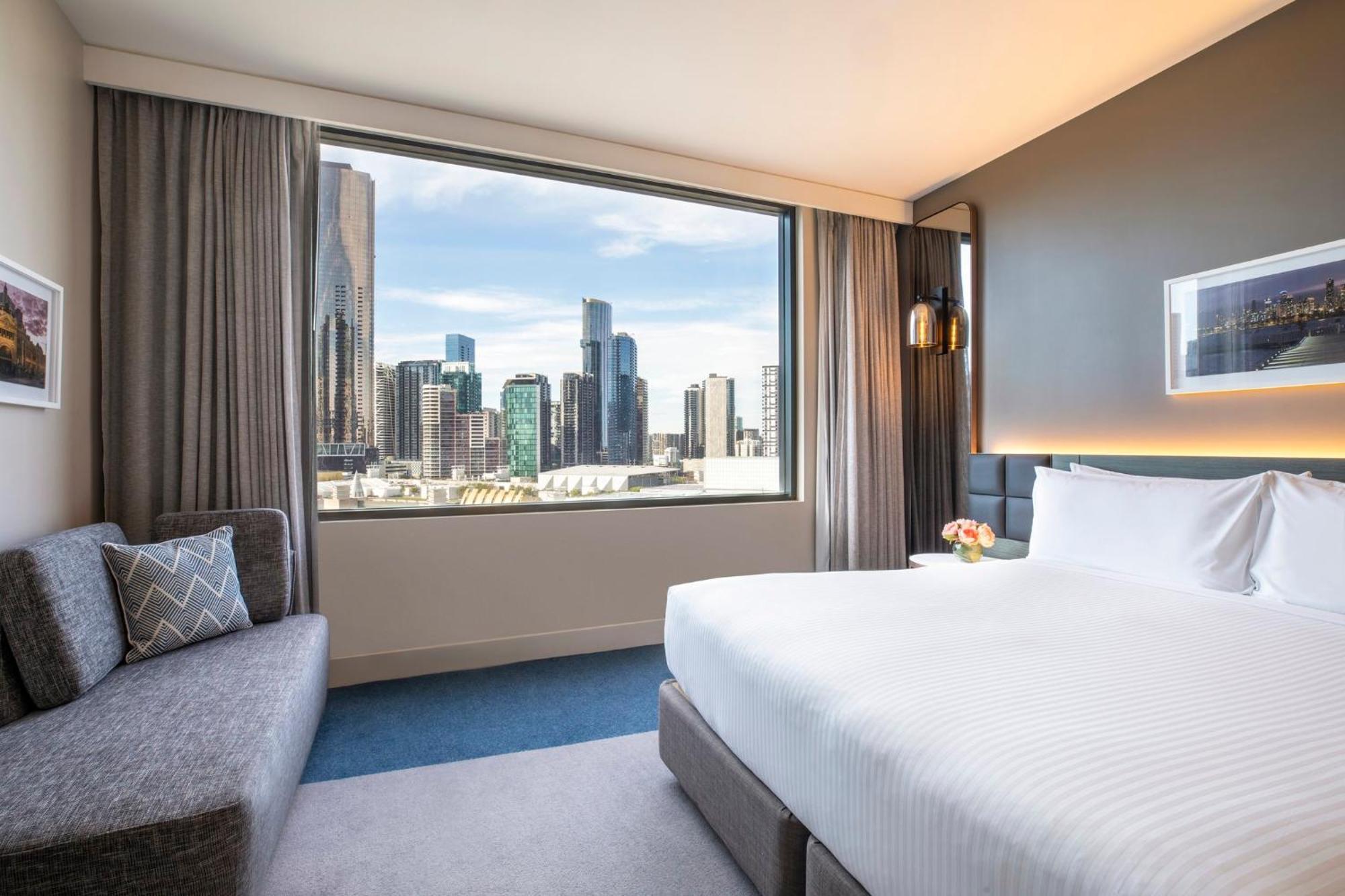 Crowne Plaza Melbourne By Ihg Hotel Екстериор снимка