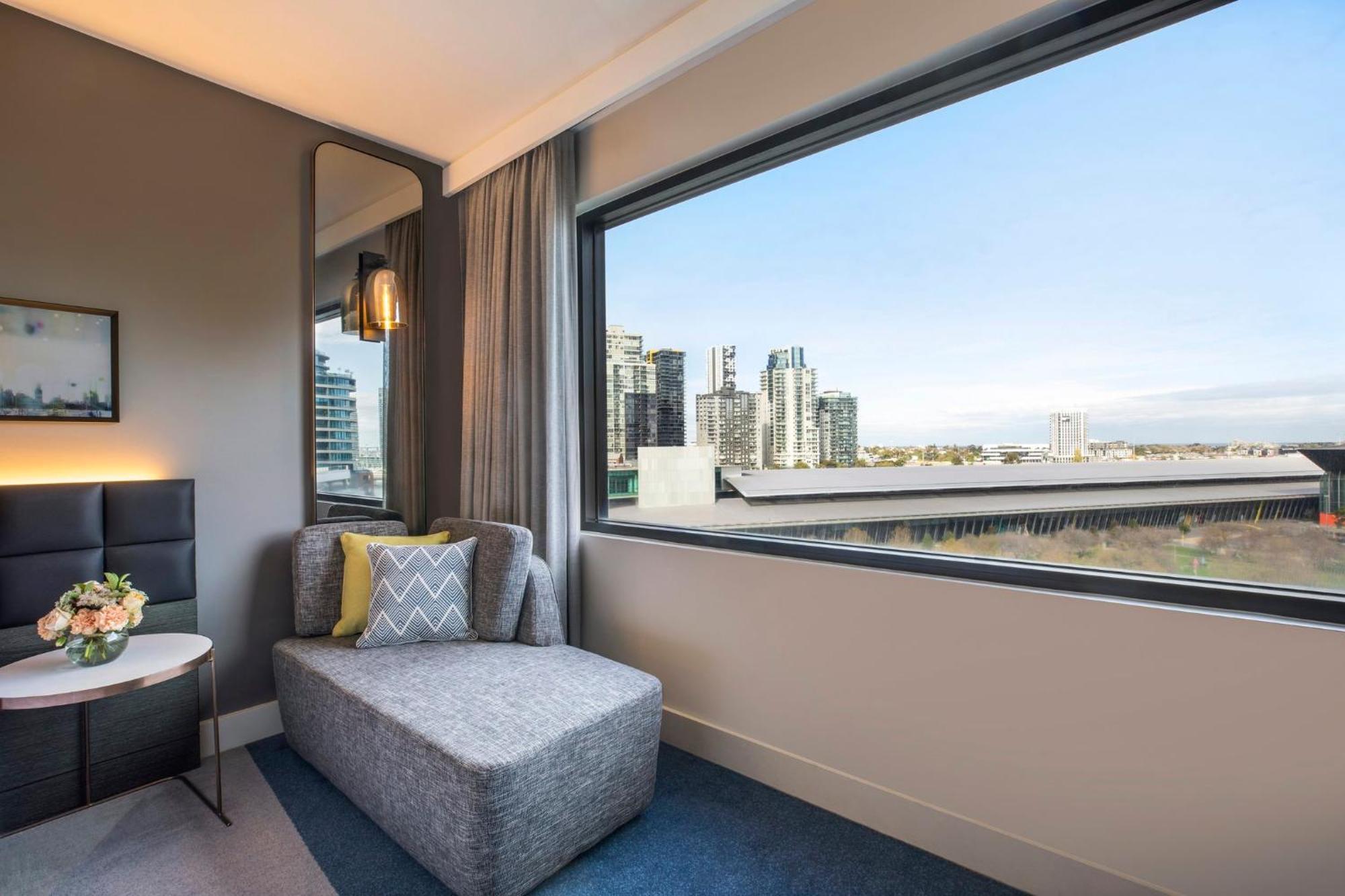 Crowne Plaza Melbourne By Ihg Hotel Екстериор снимка